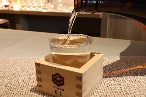 なみなみ日本酒
