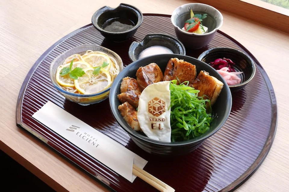 【テレビで紹介されました！】とろ～りコク旨 “ EL特製 炙りチャーシュー丼セット ” 10月31日まで販売期間延長！の画像