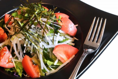 大根と海藻のサラダ 800円