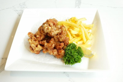 大豆ミートの唐揚げ 700円