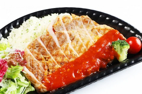 テイクアウトメニューをリニューアル！～ホテルの味をお部屋で楽しみませんか？～の画像1